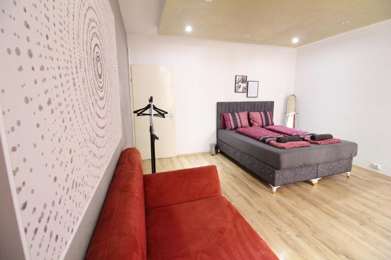 Private Triple Bedroom Rf1 Vienne Extérieur photo